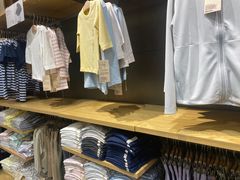 -URBAN REVIVO(上海中庚漫游城店)