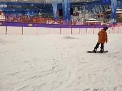 -长沙湘江冰雪世界