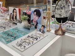 -沫芮眼镜·蔡司·依视路·尼康明月(环创店)