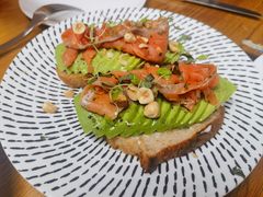 三文鱼开放三明治-Cafe de Coucou(牛市口店)