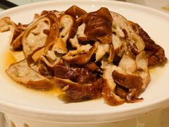 泖肥肠-春发生饭店·非遗(南院门店)