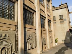 -半岛公馆(淞兴西路店)