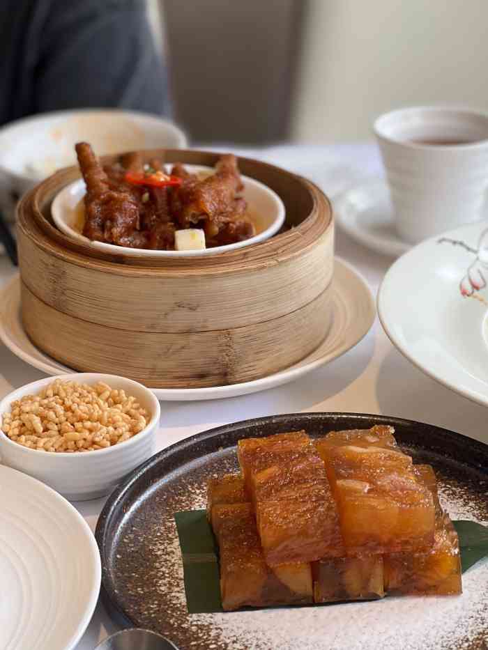 悦景酒家(罗湖店)-"[薄荷]环境: 十几年老店,有些陈旧,但.