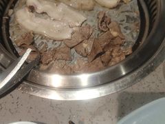 -金滏山烤肉·海鲜·火锅自助餐厅(襄阳万达店)