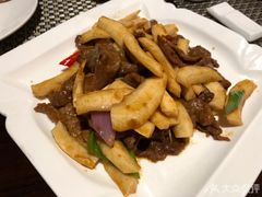-蜈支洲岛珊瑚酒店临海阁中餐厅