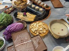 -慢丽江·云南野生菌土鸡锅(付家庄店)