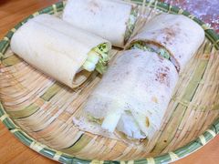 煎饼卷大葱-老济南民间小吃·传统鲁菜(芙蓉街店)