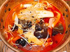 -成都你六姐·牛肉冒菜(信泰中心商场店)