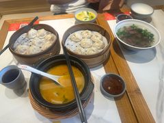 -馋三尺蟹粉小笼(人民广场店)