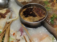 -佰人王串串香火锅(洋珠巷店)