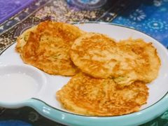 西葫芦饼配酸奶-TUK土耳其餐厅·下午茶(卢湾店)