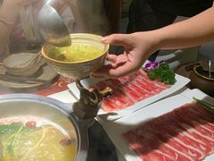 -牛焱·贵州黄牛肉火锅(城西银泰店)