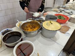 -高师傅特色米粉汤包(建设路店)