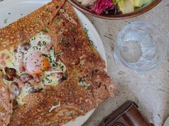 鸡蛋蘑菇熏肉荞麦可丽饼-RAC BAR(安福路店)