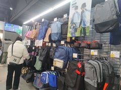 -迪卡侬(西三旗店)