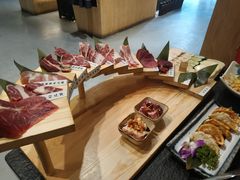 -虎焱炭火烧肉