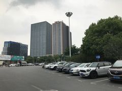 -大宁郁金香公园-停车场