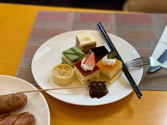 -上海西藏大厦万怡自助餐厅(徐汇店)