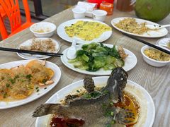 -红月湾海鲜饭店•沙滩海景(双月湾店)