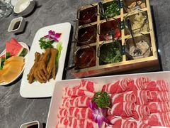 -德天肥牛海鲜火锅(城西银泰店)