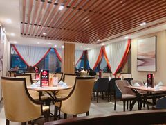 大堂-有红鸡毛店·川菜(建设路店)