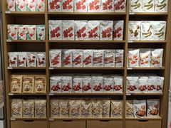 -名创优品(陕西西安大唐西市购物中心店)