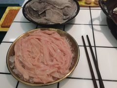 -扎起市井老火锅(乐山总店)