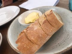 -ROAST coffee & eatery