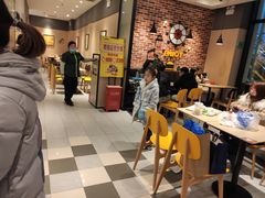 -德克士(香港街店)