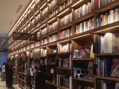 -茑屋书店(天目里店)