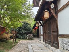 -茅山东方盐湖城景区