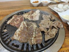 -雪岳山韩式烤肉城(曙光小区店)
