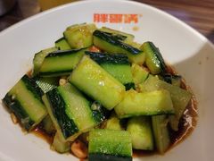 -胖哥俩肉蟹煲(华贸店)