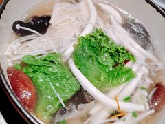 -黑鸡小馆(金源店)