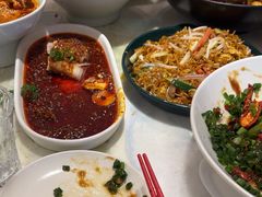 -孔雀云贵川·融合菜(长宁来福士店)