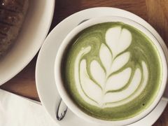 抹茶拿铁-瑞幸咖啡(三胞国际广场店)