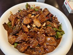 临沂炒鸡-老牌坊鲁菜名店(聊城美食岛店)