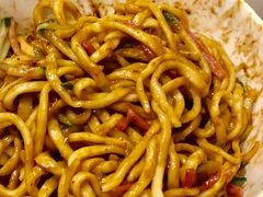 -黑八私房老北京炸酱面