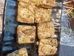 -老街烧烤大排档·地道湖北菜·龙虾馆(汉口火车站店)