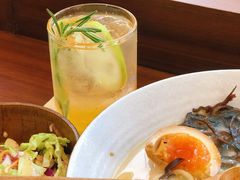 凤梨百香气泡水-肥朵食堂(带梦胡同店)