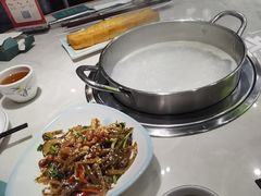 -粤顺渔坊·中山脆肉鲩火锅(清湖店)