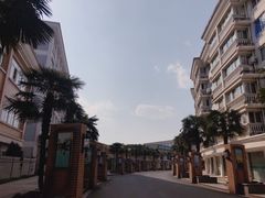 -浙江越秀外国语学院