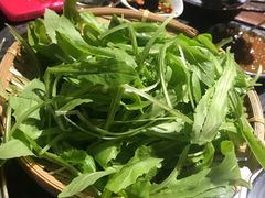 -大匠工房古船木艺术餐厅·猪肚鸡专门店(长白仙岛店)