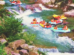 -安吉龙王山峡谷漂流