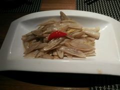 -九头鹰家宴(岳家嘴店)