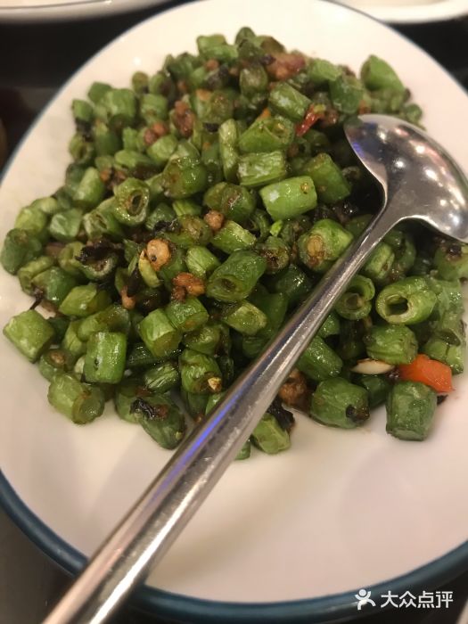 金翠河烧鹅餐厅(北城天街店)榄菜肉松炒四季豆图片