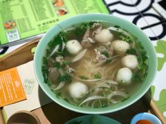 -越弥越南传统美食馆