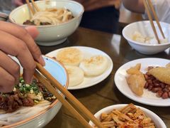 -津市刘聋子粉馆岳阳总店