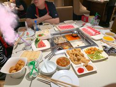 -海底捞火锅鲜切牛肉主题店(长寿路店)