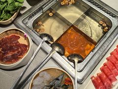 -海底捞火锅(高新万达店)